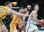 开云APP-关于球队激战一触即发，对手实力强大，比赛悬念重重的信息