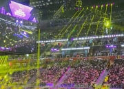 开云体育官方网站-比赛观众跃跃欲试球场气氛火爆