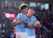 开云体育官网-冠军联赛大战：曼城成功逆转对手