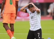 开云体育中国-巴黎圣日耳曼被逼平，遗憾错失小组头名的简单介绍