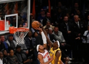 开云下载-步行者力克福建队，乔治点燃赛场