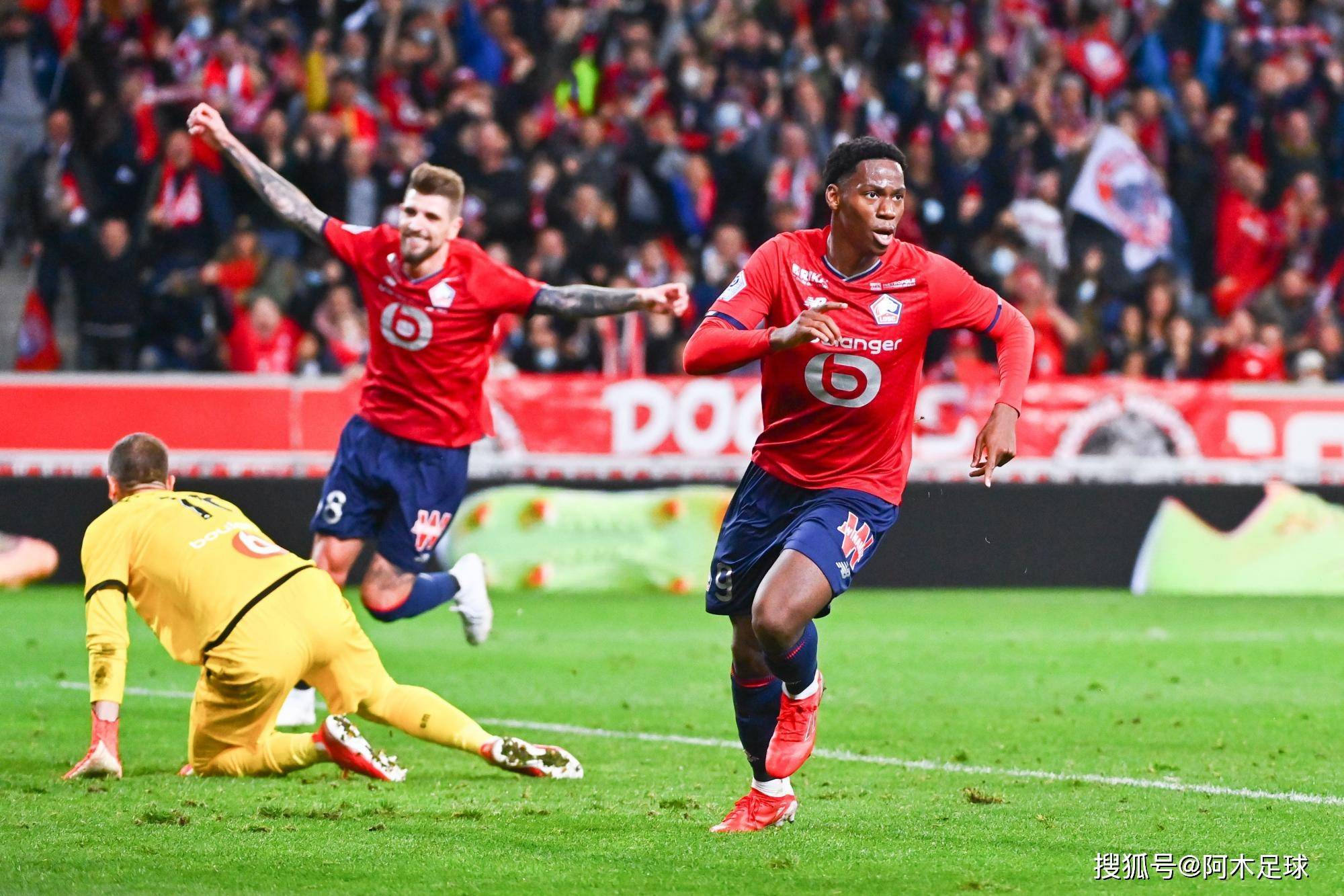 斯特拉斯堡客场击败里尔,取得关键三分的简单介绍 斯特拉斯堡客场击败里尔,取得关键三分的简单介绍