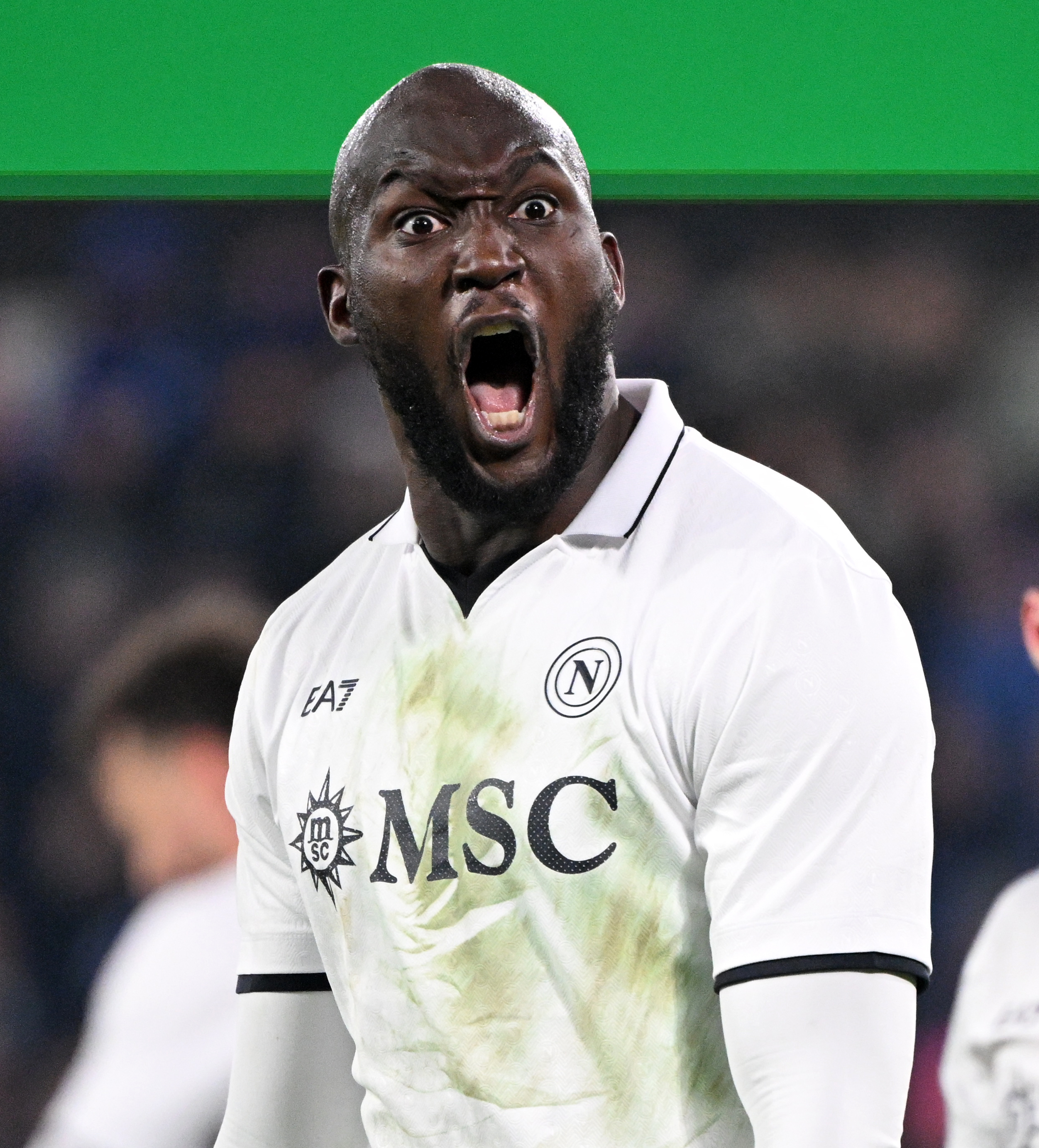 关于那不勒斯外援表现出色,球队勇夺关键战的信息 关于那不勒斯外援表现出色,球队勇夺关键战的信息