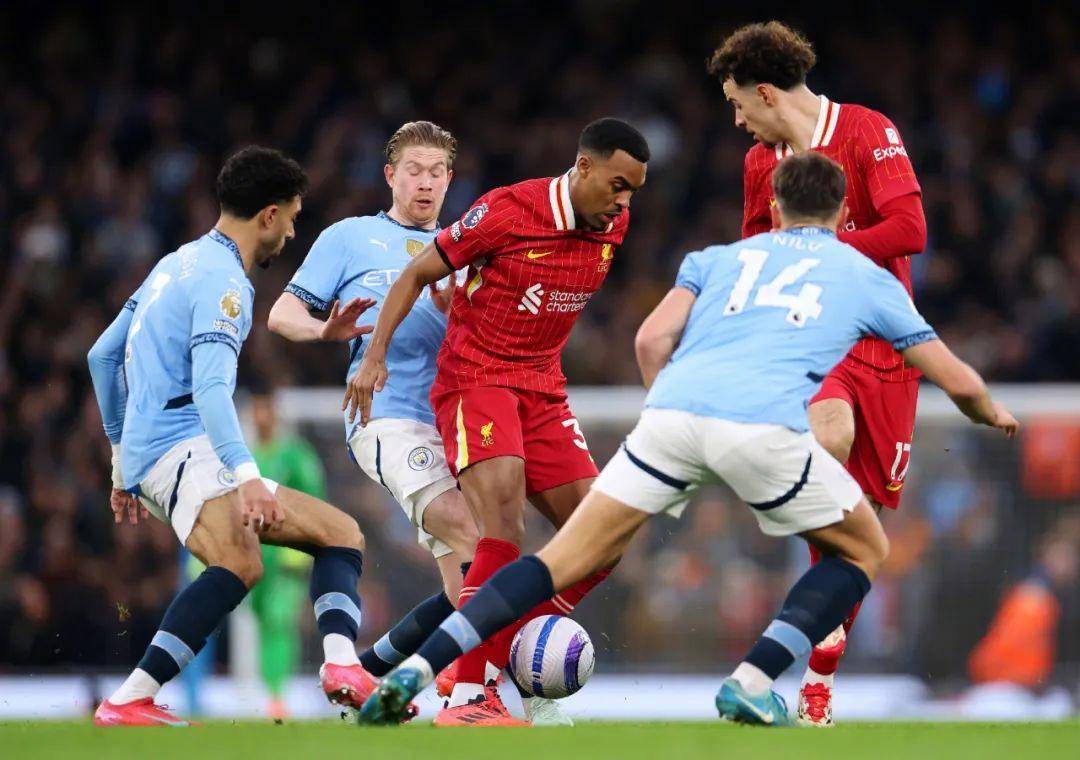 关于利物浦-大胜,英超积分强势攀升的信息 关于利物浦-大胜,英超积分强势攀升的信息