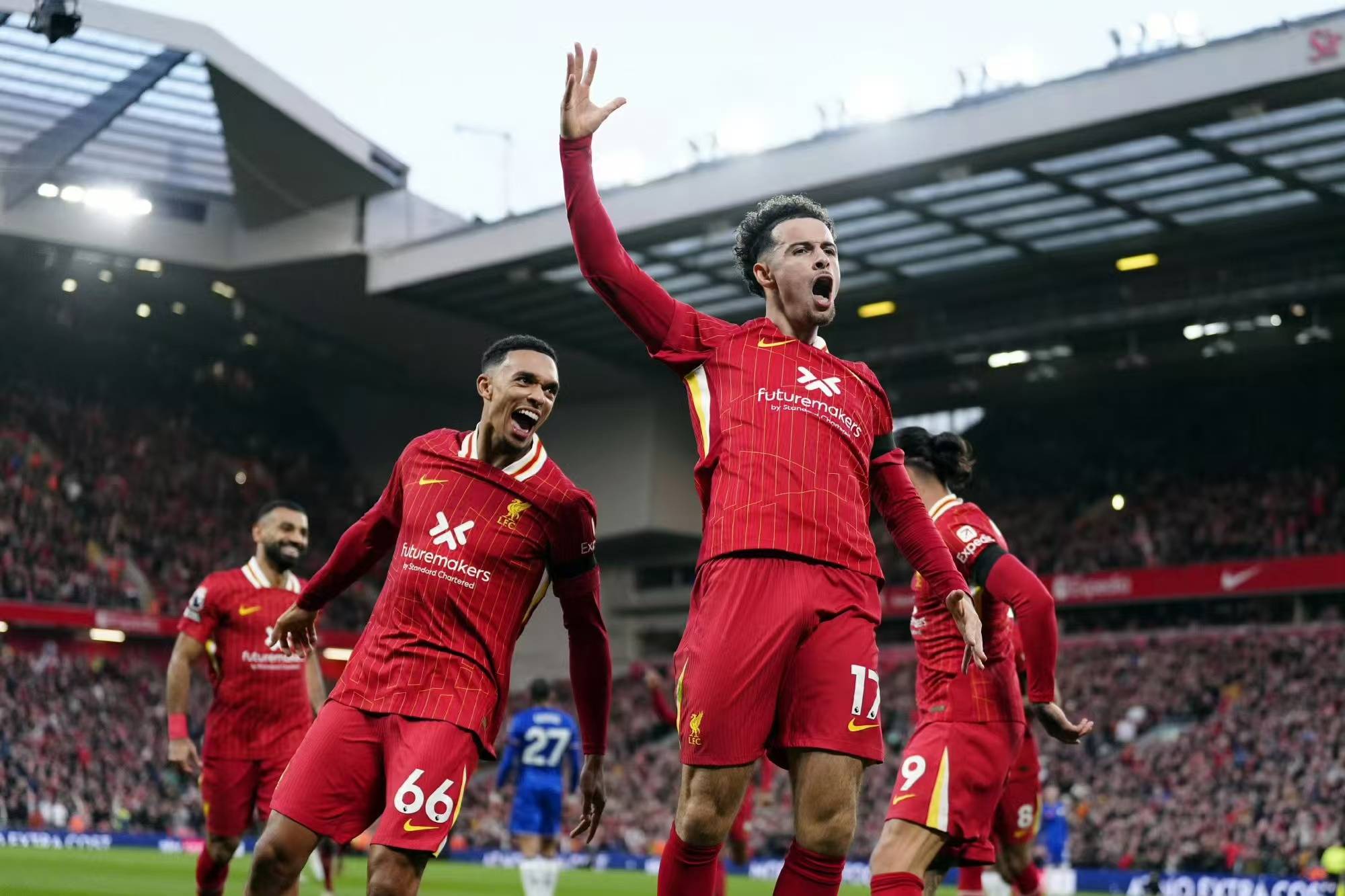 切尔西主场表现出众,取得宝贵的三分的简单介绍 切尔西主场表现出众,取得宝贵的三分的简单介绍