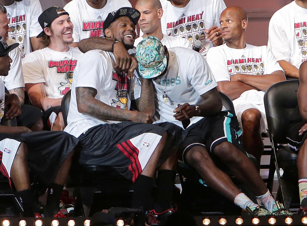 替补阵容入场,出色表现,让对手绝望 替补阵容入场,出色表现,让对手绝望