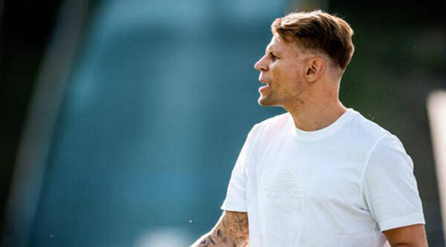 关于鲁昂球队取得胜利,士气高涨的信息 关于鲁昂球队取得胜利,士气高涨的信息