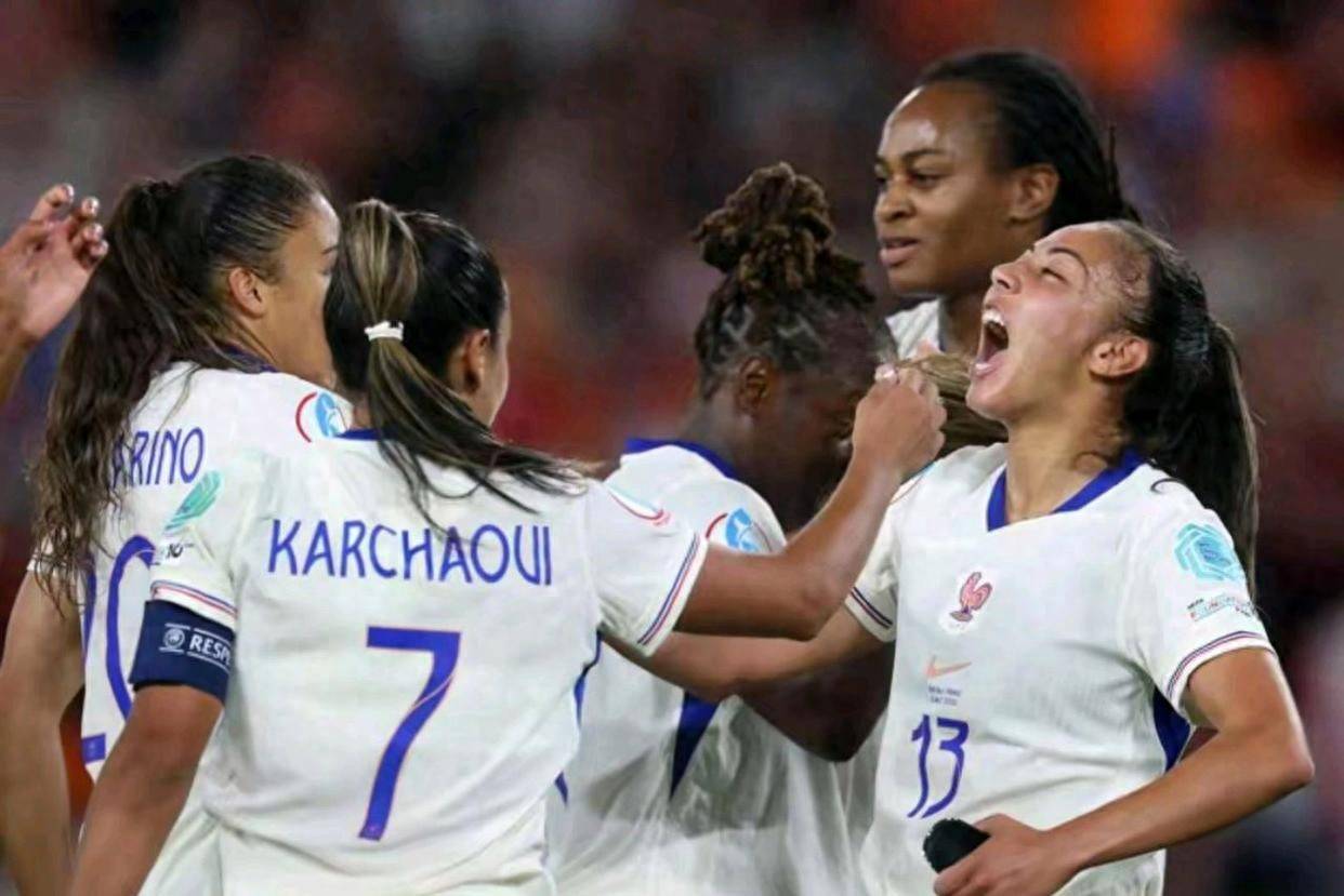 关于精彩继续!欧预赛比赛场面激烈,球队实力对决的信息 关于精彩继续!欧预赛比赛场面激烈,球队实力对决的信息