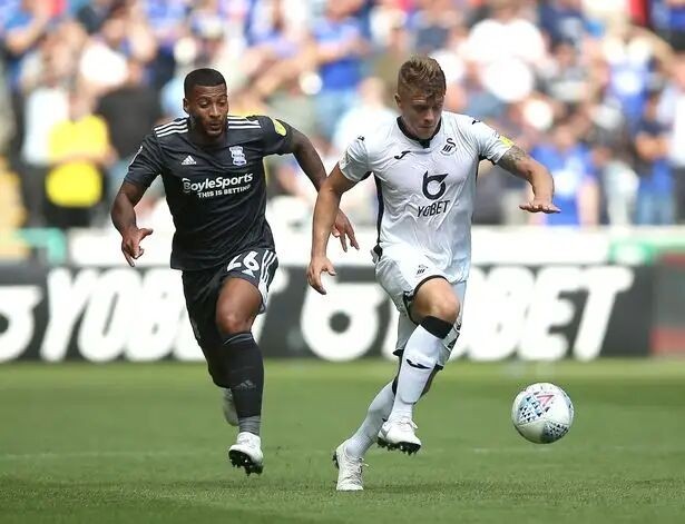 伯明翰城客场不敌,保级形势堪忧 伯明翰城客场不敌,保级形势堪忧