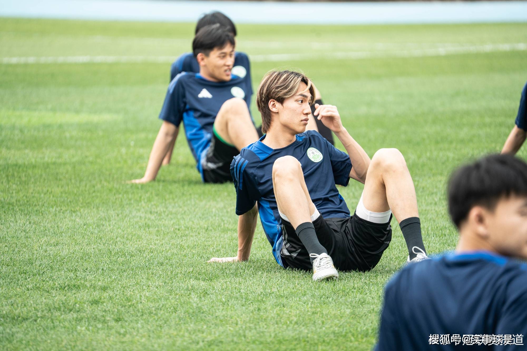 亚洲球员们在赛场上兢兢业业,无懈可击的简单介绍 亚洲球员们在赛场上兢兢业业,无懈可击的简单介绍