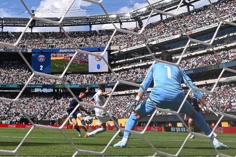 TL轻取EG,Keria操刀奇招英雄翻盘全球总决赛3:0(巴黎) TL轻取EG,Keria操刀奇招英雄翻盘全球总决赛3:0(巴黎)