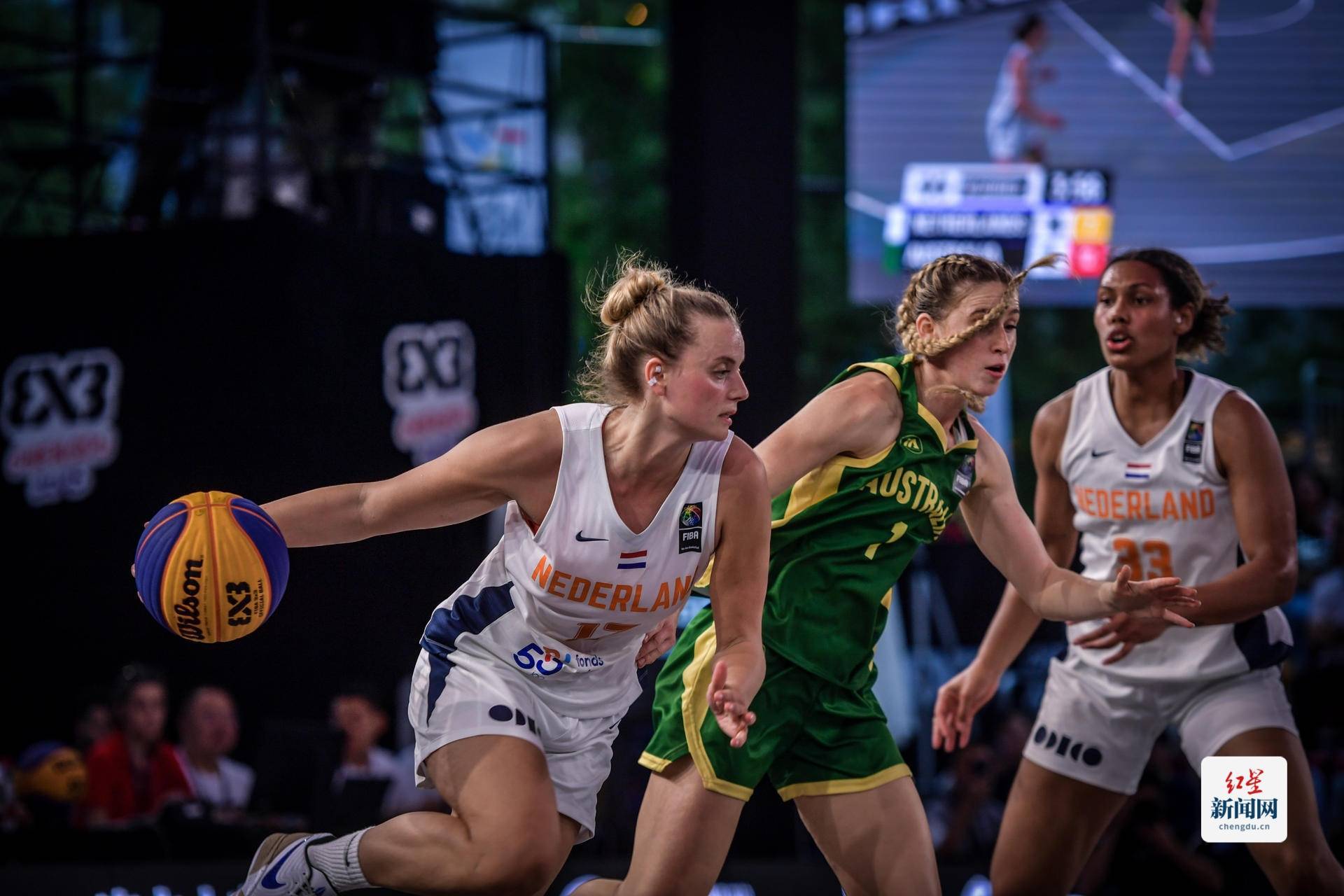 亚裔球员代表美国出战国际篮联杯比赛 亚裔球员代表美国出战国际篮联杯比赛