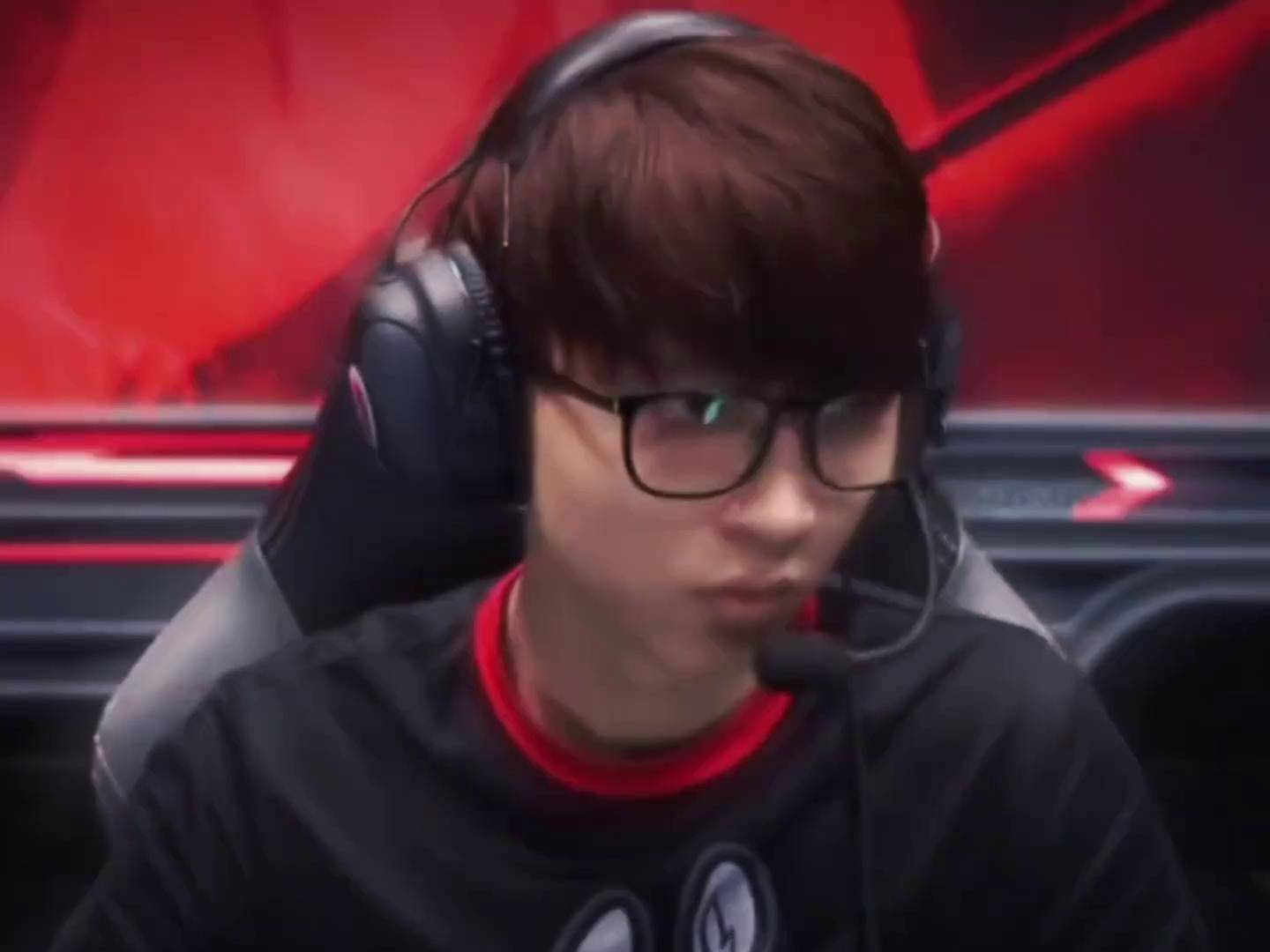 FNC横扫PSG,Hanssama拿下关键大龙2025世界赛3:2(釜山) FNC横扫PSG,Hanssama拿下关键大龙2025世界赛3:2(釜山)