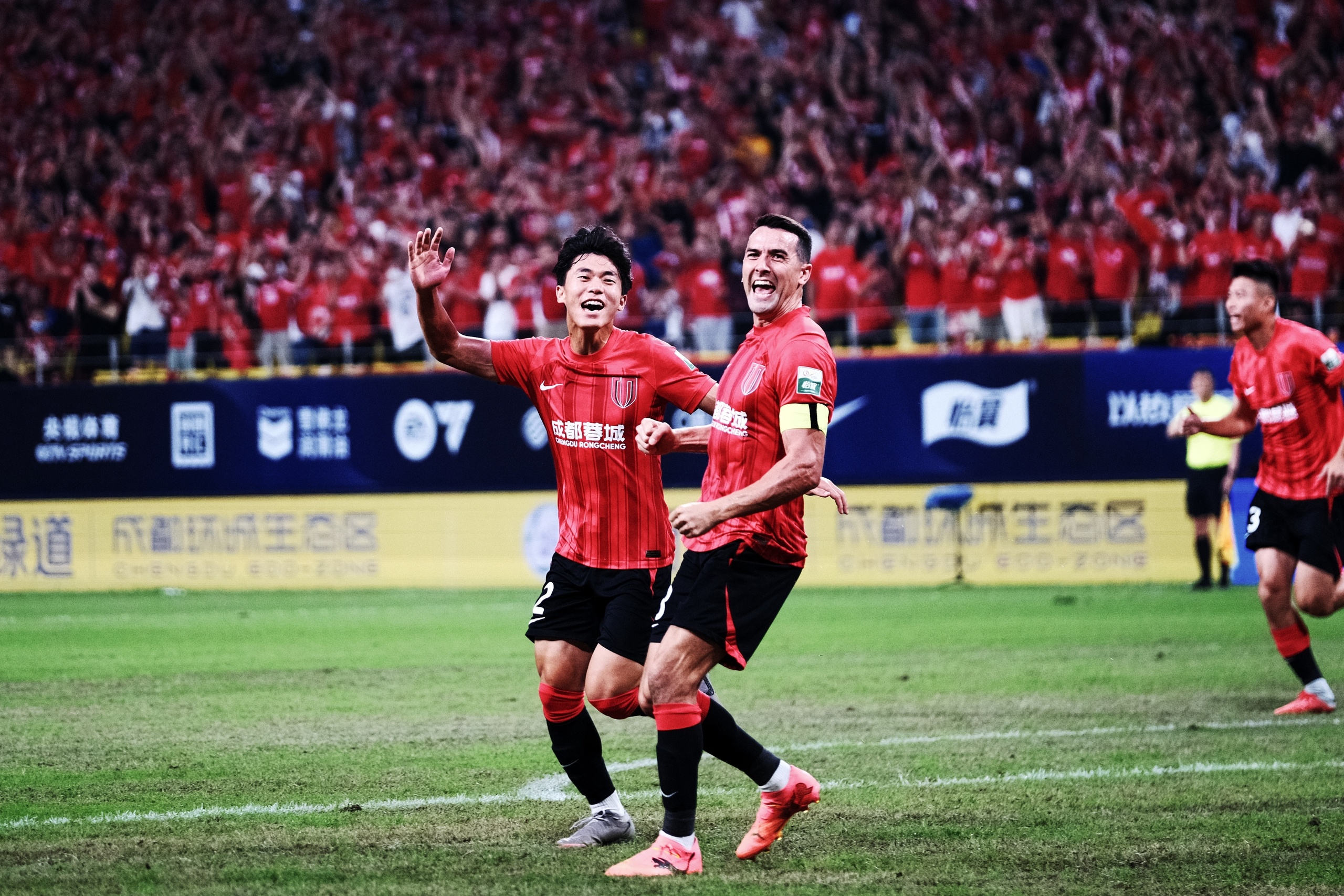 联赛排名攀升,球队展现出色状态获连胜的简单介绍 联赛排名攀升,球队展现出色状态获连胜的简单介绍