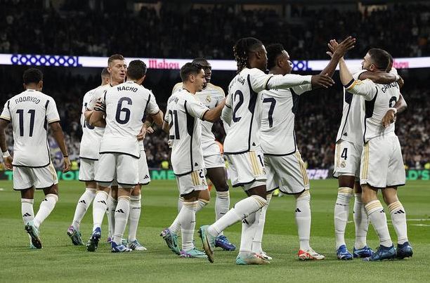 关于足球传媒对球队表现进行深入剖析,探讨优缺点的信息 关于足球传媒对球队表现进行深入剖析,探讨优缺点的信息