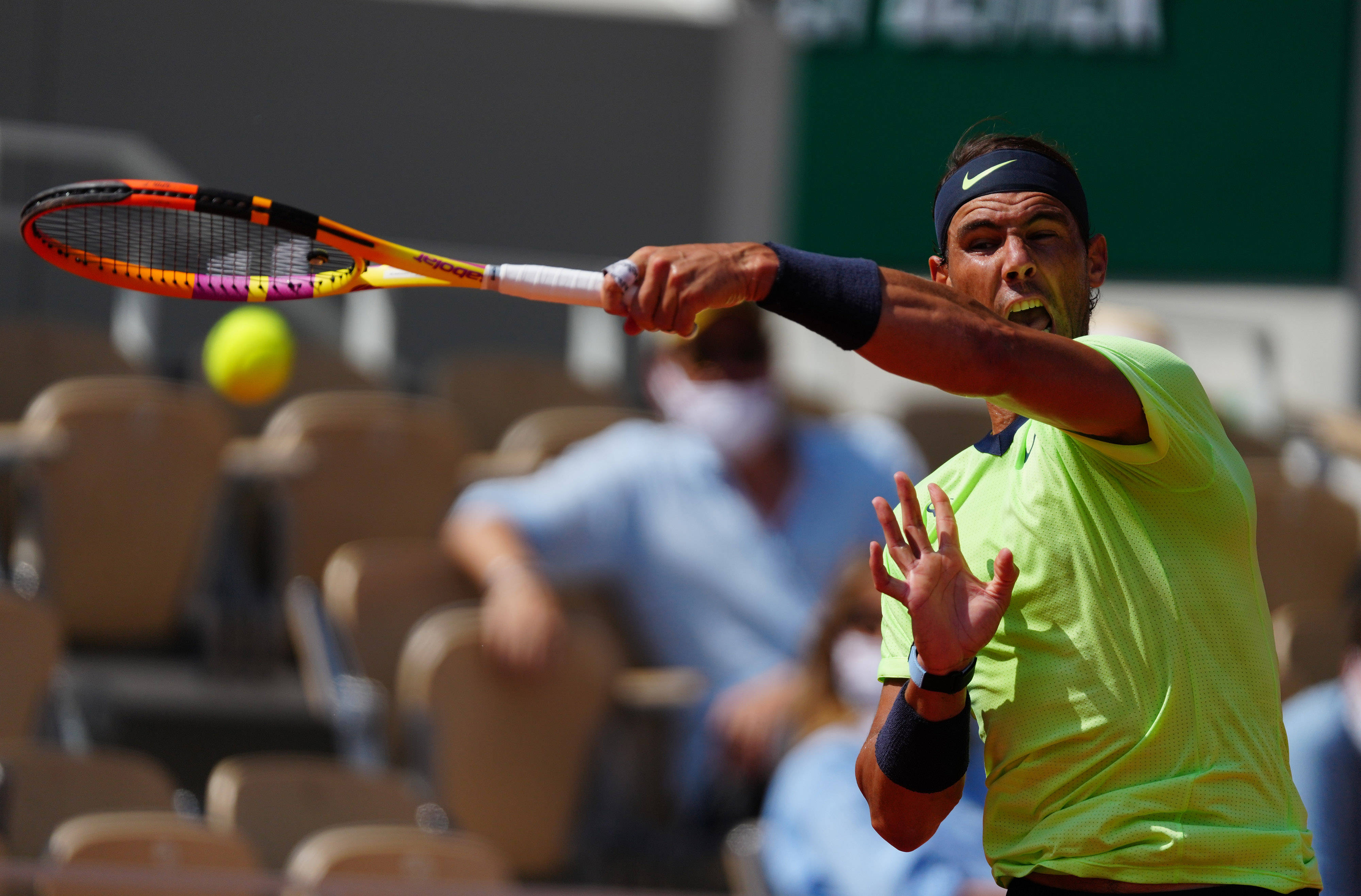 欧洲网球队翻盘法国网球队,纳达尔高光表现的简单介绍 欧洲网球队翻盘法国网球队,纳达尔高光表现的简单介绍