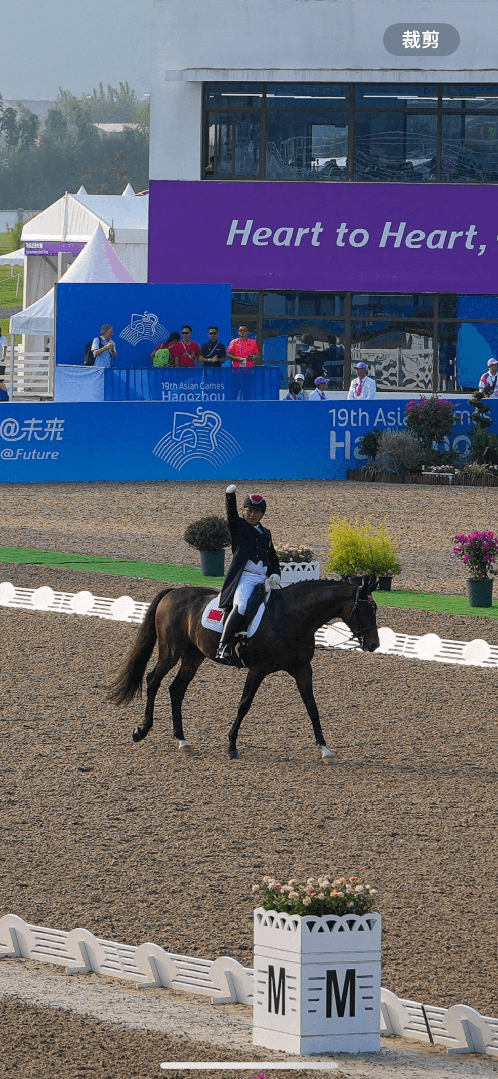 意大利选手突破难关夺得银牌 意大利选手突破难关夺得银牌