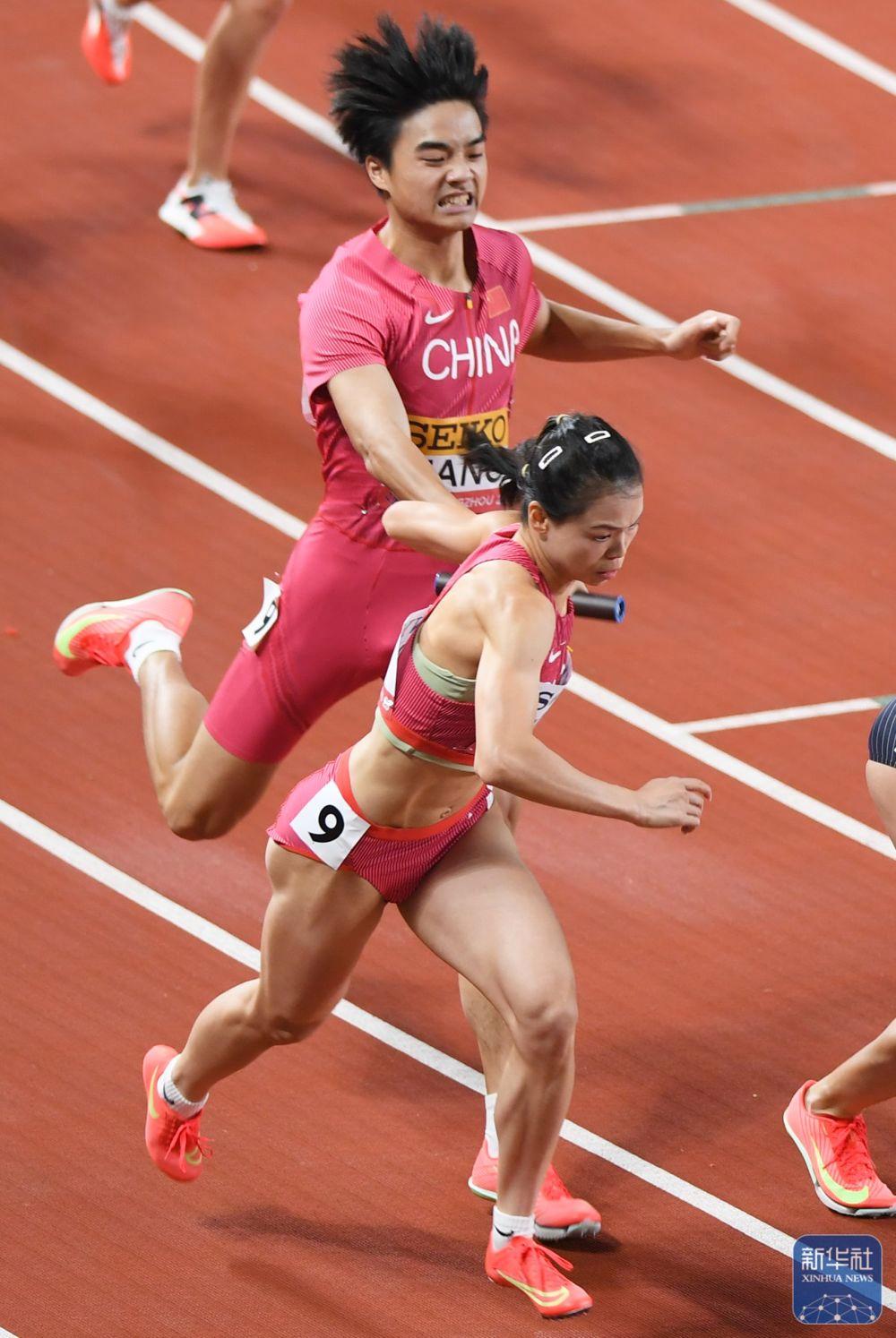 包含神仙对局！田径比赛过程堪比大片的词条