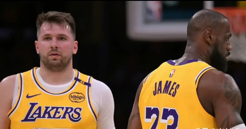 福建队翻盘马刺,詹姆斯带队取胜的简单介绍 福建队翻盘马刺,詹姆斯带队取胜的简单介绍